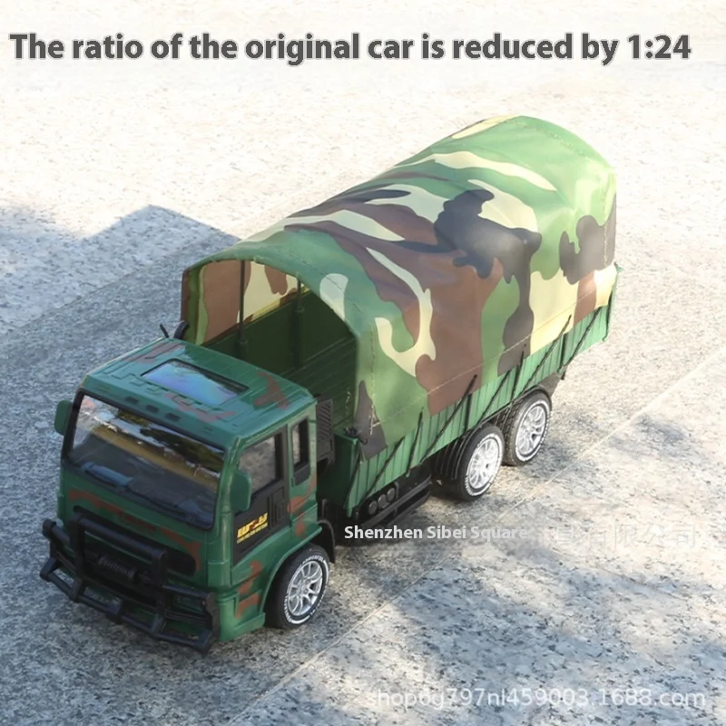 Nuovo veicolo da trasporto militare Veicolo telecomandato Veicolo fuoristrada Carta da carico mimetica a sei ruote Giocattolo per ragazzo senza fili