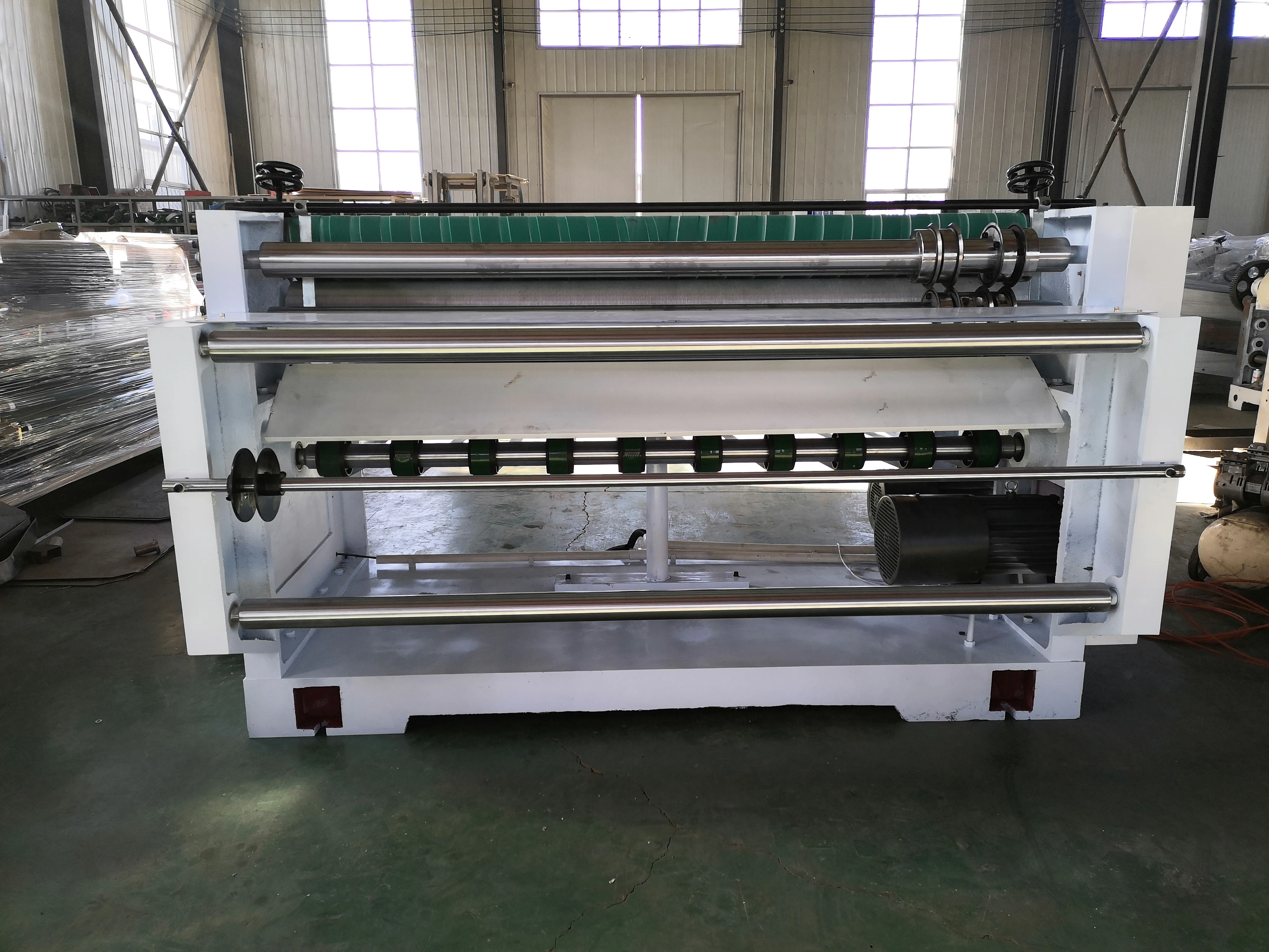 2026OUGUAN NC Sheet Cutting Machine Reel Paper Corrugated Cardboard Roll Nc Sheet Cutter Machine