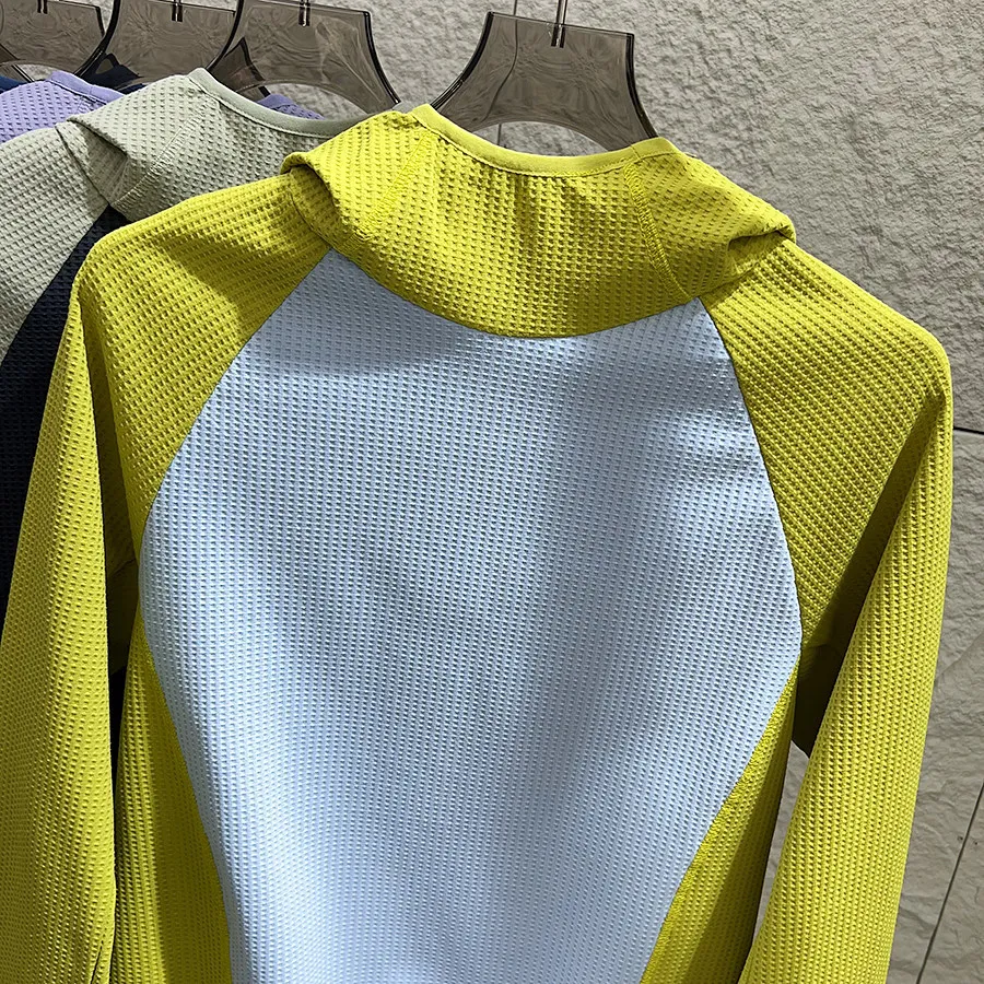 Unisex Mountain-Style Color-Block-Kapuzenpullover – Atmungsaktives Waffelstrick-Langarmshirt für Outdoor-Wanderungen & Radfahren – Detail 9