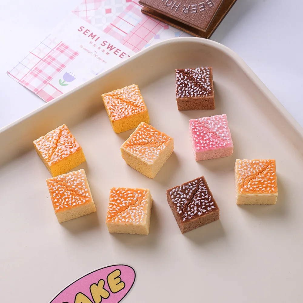 5pcs Mini Chocolate Strawberry Cake Model Fake Butter Dessert Resin Food Miniature Accessories Dollhouse Kitchen Bakery Decor