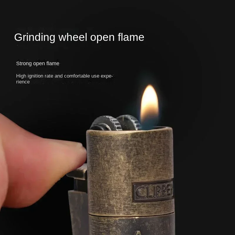 New CLIPPER Retro Vintage Spade A Gear Pulley Metal Grinding Wheel Lighter Inflatable Old-fashioned Flint Lighter Tool（No Gas）