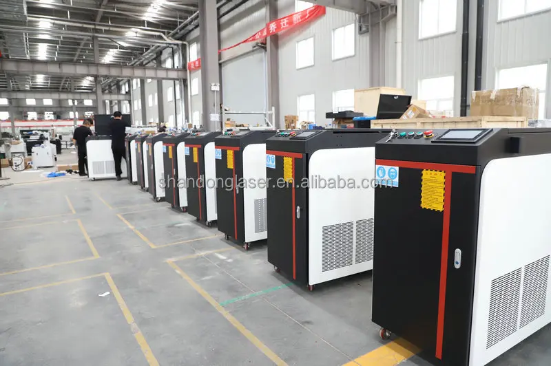 2024 Nuovo Pulitore Laser 1500w 2000w Macchina per la Pulizia della Ruggine Pulitore Laser a Fibra Pulitore Macchina di Saldatura per il Metallo 2000w 3000W