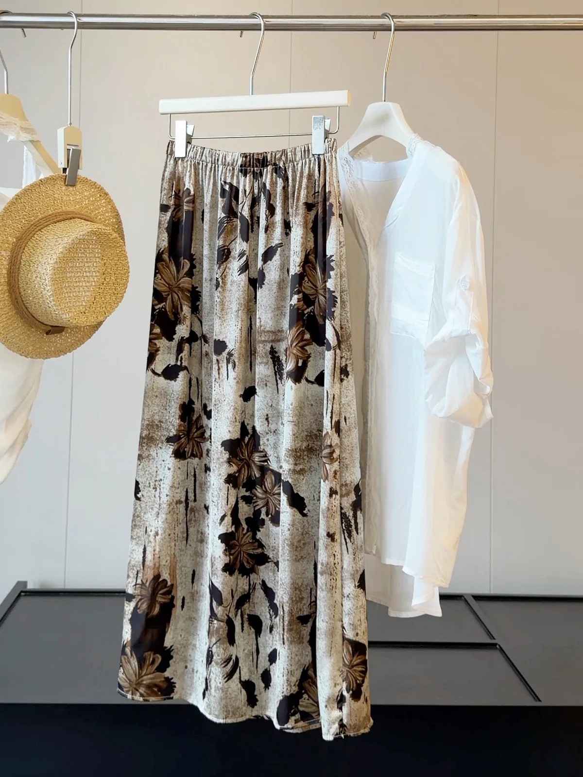 Soft Green Brown Abstract Print Midi Skirt Elastic High Waist Silky Flowy Straight Long Skirt Women Beach Vacation Casual Bottom