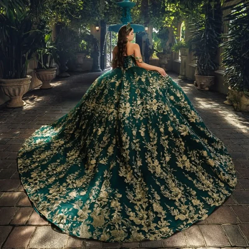 Sukienki Quinceanera w kolorze czarnozielonym na zamówienie, z odkrytymi ramionami, kryształowymi aplikacjami i długim trenem, Vestido 15 Quinceanera