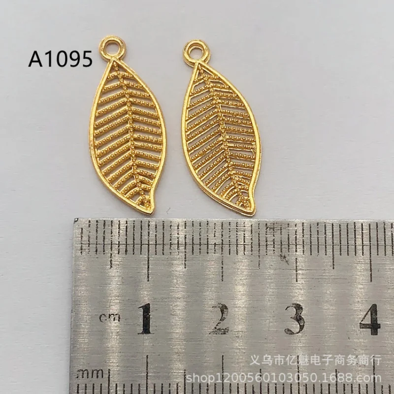 Factory Direct Sales 100Pieces diy Jewelry Hollow Out 27MM Leaf Pendant Leaf Necklace Clothing Gift Decoration Material Pendant