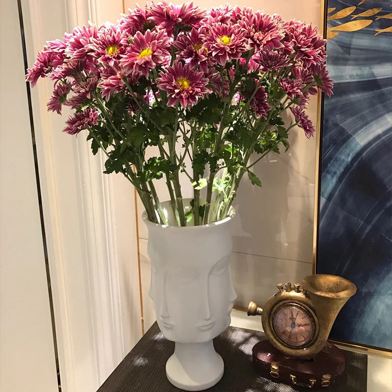 Nordic art ceramic vase creative black and white ceramic face vase decoration home decoration crafts porcelain vase decoration