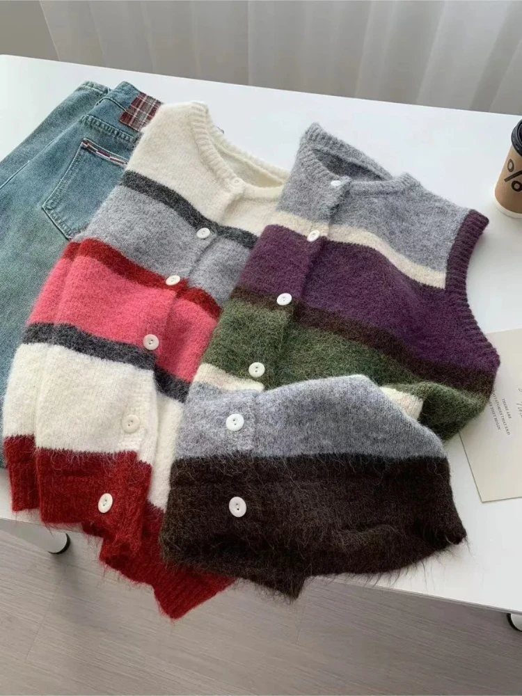 コントラストカラーストライプニットベスト レディース 2025年秋 ラウンドネック シングルブレストセーター カジュアル ヴィンテージ チョッキ トップス