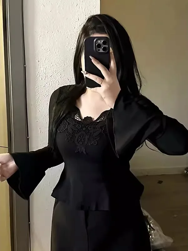 

Женская зимняя модная футболка больших размеров с кружевными вставками и расклешенными рукавами, облегающий топ с высокой талией для повседневной носки