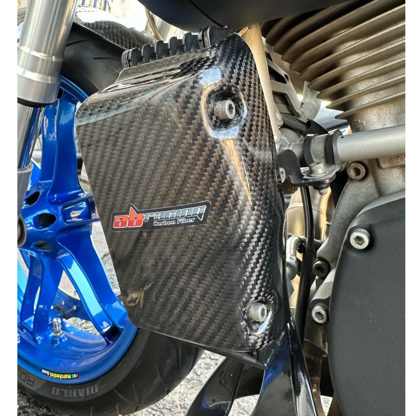 

Engine Oil Cooler Trim Fairing Cowling Carbon Fiber 100% For Buell XB9 XB12 R S