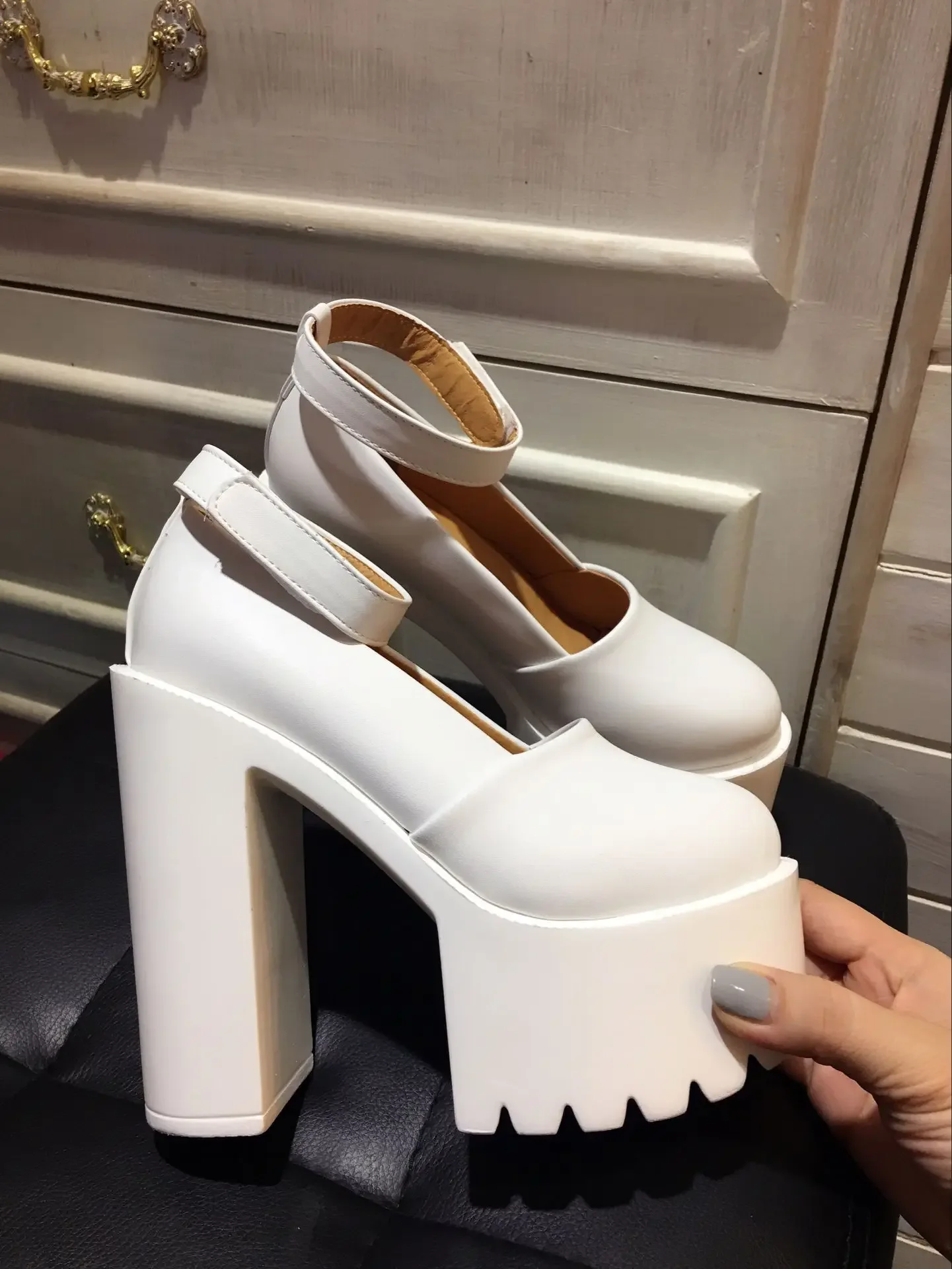 Crude heel super high heel single shoe 2024 autumn new European American style 14 cm sexy women's shoe simple elegant high heels