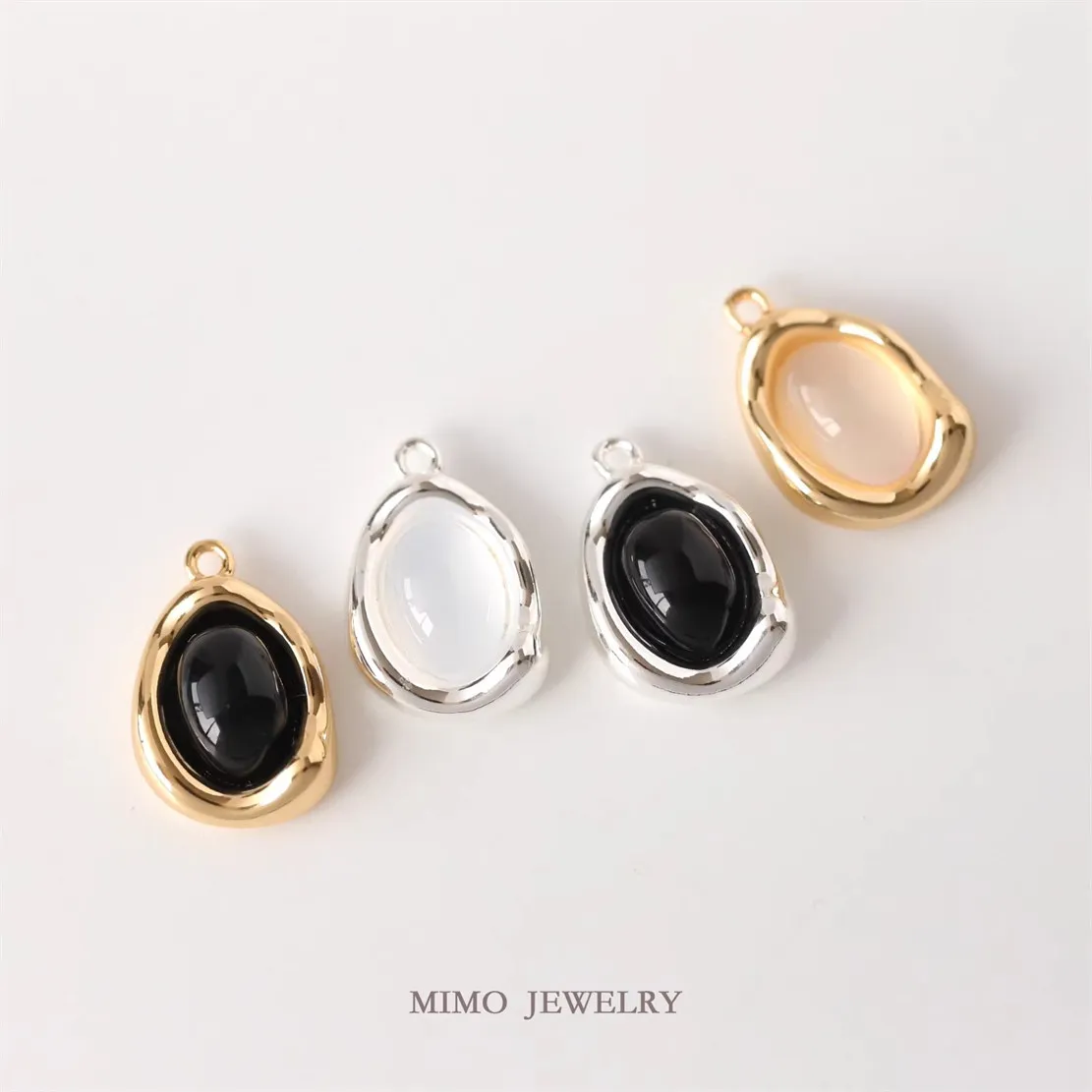 

1PCS 18.7x12.6mm Copper Plated with Real Gold, Irregular Oval Water Drop Imitation Agate Pendant, DIY Handmade Accessory