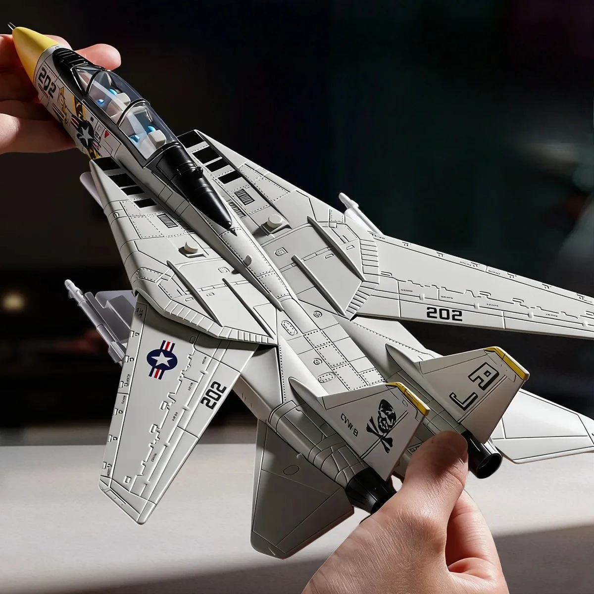 1:72 Scale F-14 Tomcat Fighter Jet Model - White & Black ABS Plastic Aircraft with Detailed Design, 10.24inch Length
