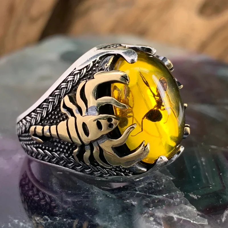 Vintage Big Oval Natural Agate Stone Ring for Men Retro Inlaid Yellow Red Zircon Ant Ring for Women Wedding Band Jewelry