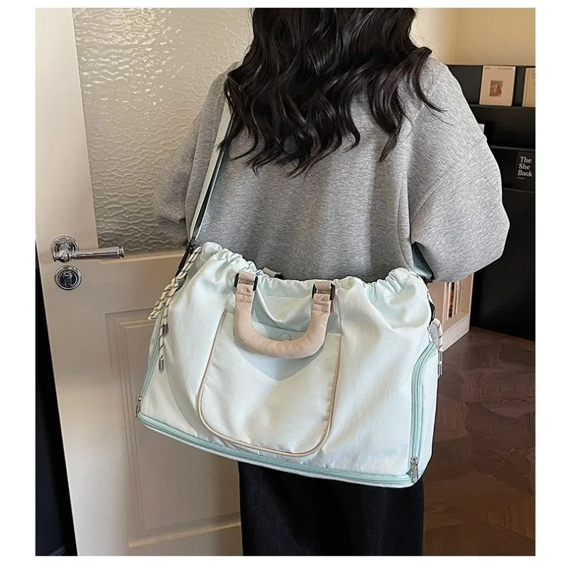 Expandable large-capacity bag, casual shoulder commuter messenger bag, available in multiple scenes - view 5