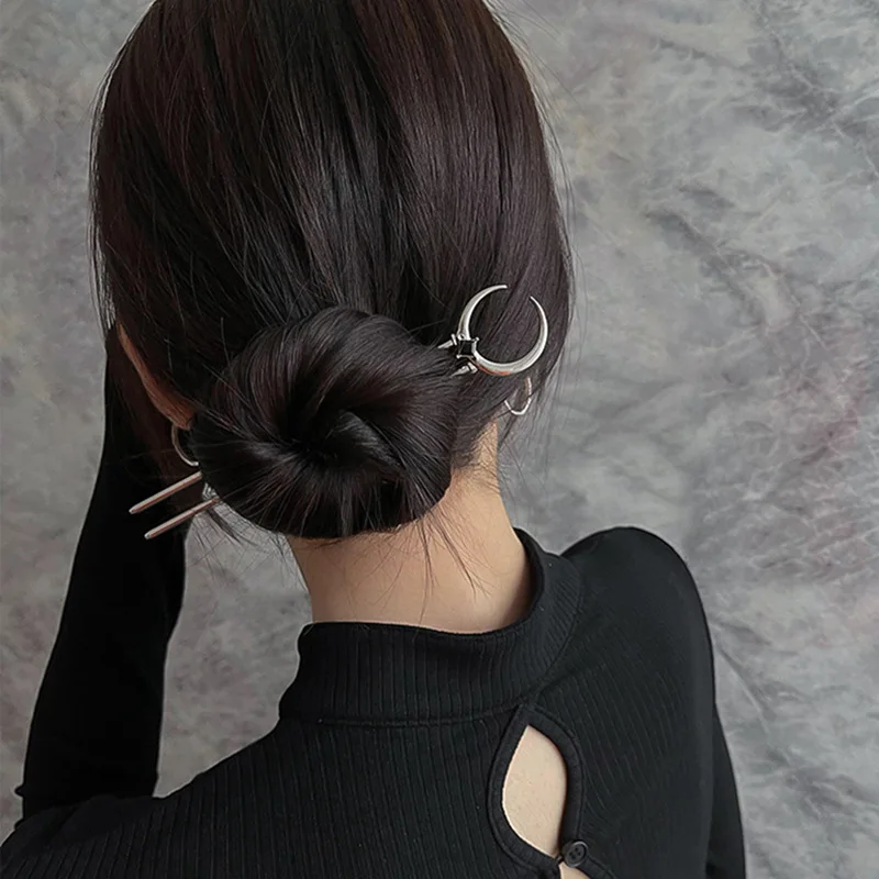 New Hairpin Hair Sticks Minimalist Black Moon Trendy Vintage Metal Hair Accessories Headwear Hairstyle for Women Jewelry H050