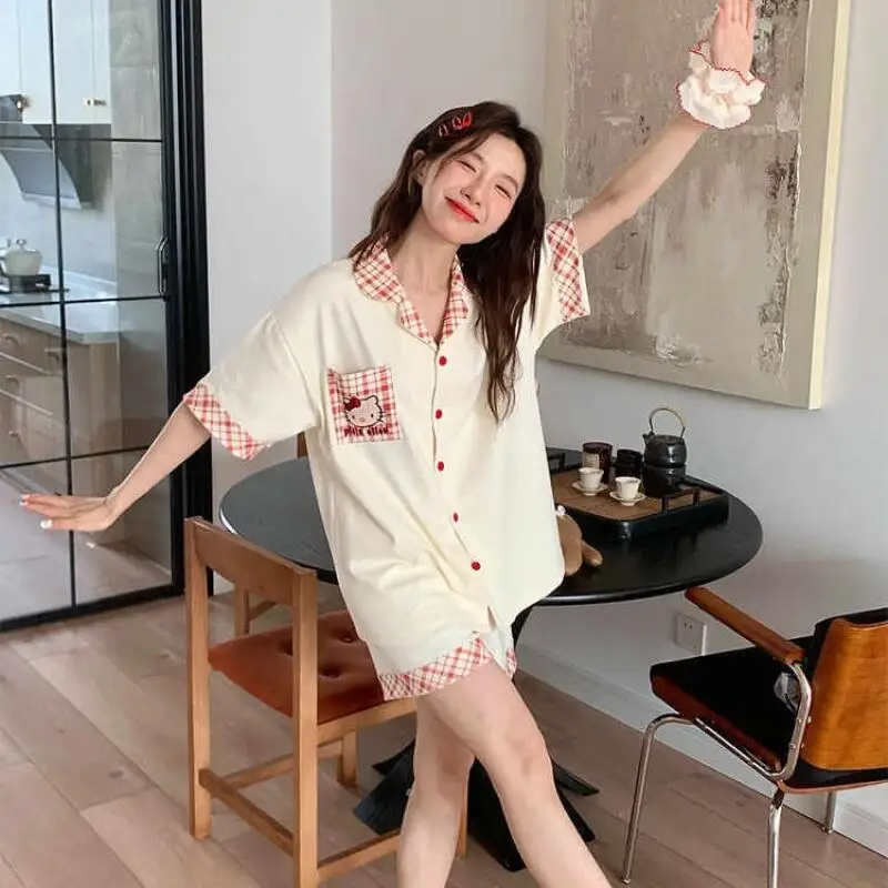 2Pcs Miniso Kawaii Pyjamas Sets Hallo Kitty Eis Seidige Set Mädchen Sommer Kurzarm Nette Spitze Hause Kleidung Außerhalb Tragen geschenk