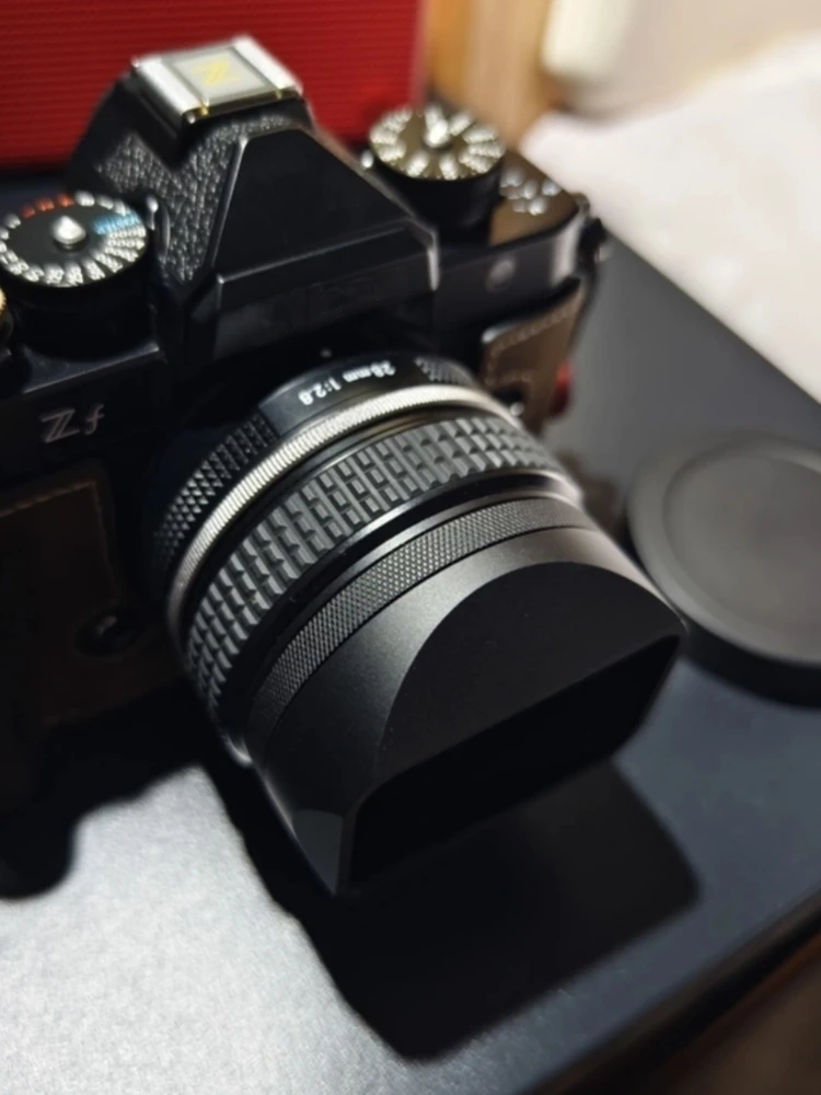 Kwadratowa metalowa osłona obiektywu do Nikon Nikkor Z 28mm F2.8 Z 40 F2SE/Z 40mm F2 Osłona obiektywu Pokrywka obiektywu LH-N52 Zamiennik (with cap 01) — Zdjęcie 2 z 2
