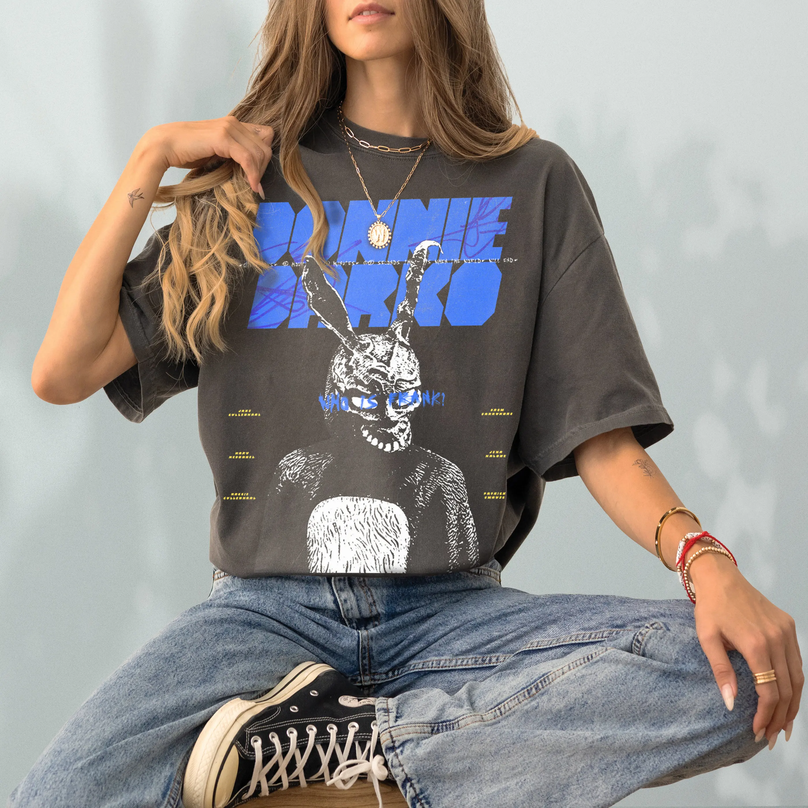 Vintage Donnie Movie T-Shirt Retro Darko Bunny Poster Tee Sci Fi Scary Movie Grunge Streetwear T Shirt 2000s and 90s Darko