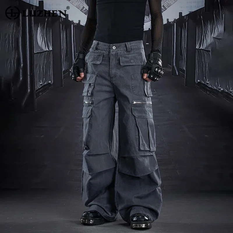 

LUZHEN 2025 Original Multi Pockets Design Solid Color Straight Cargo Trousers Men's Stylish Handsome Street Casual Pants JY5368