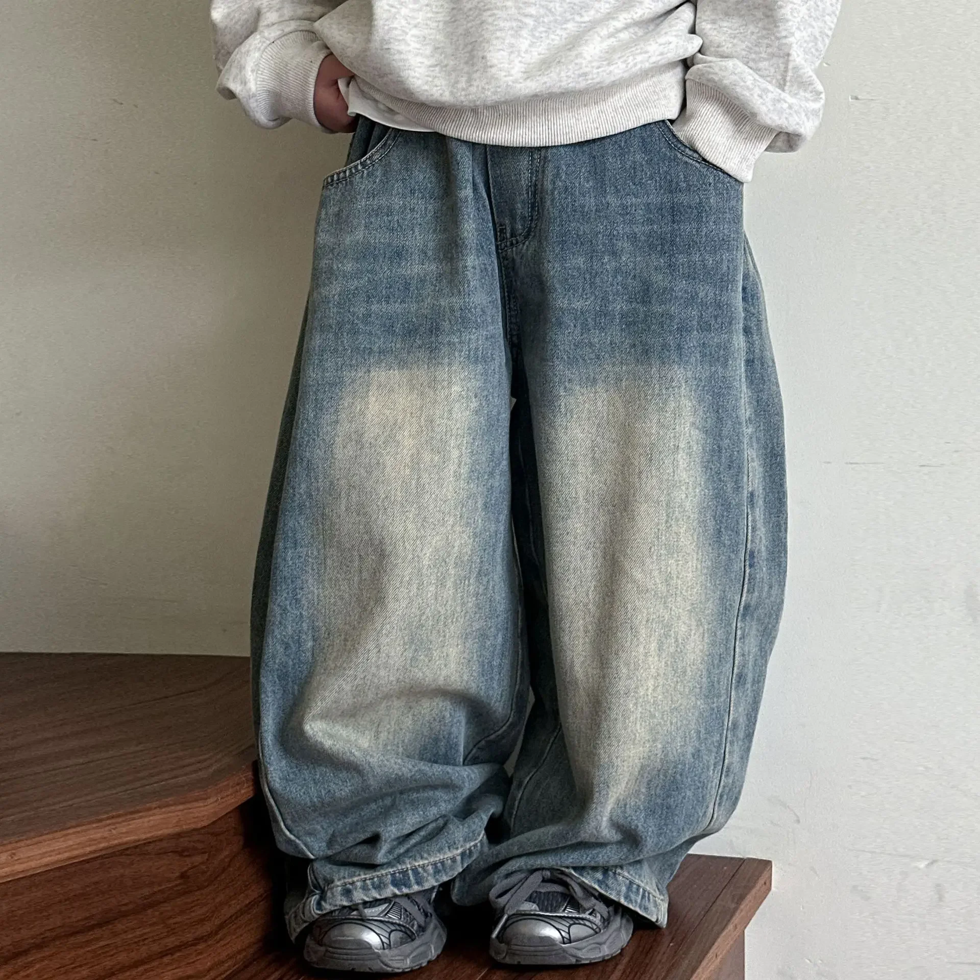 Children's Fashion Jeans 2026 Spring New Boys' Korean Edition Loose Straight Leg Pants For Small And Medium Sized Trendy