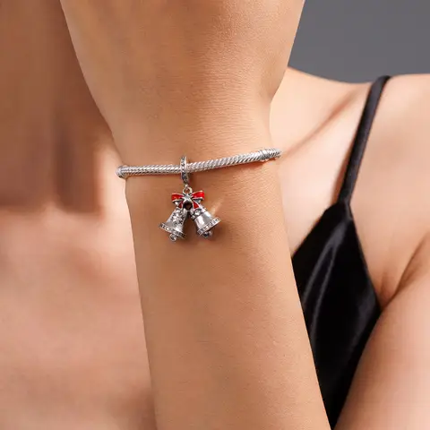 2025 Christmas Charm S925 Sterling Silver Pendant Bell Inlaid DIY Bracelet Women's Fashion Jewelry Elegant Love Gift Hot Beads
