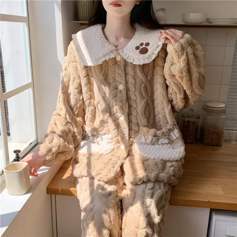 طقم بيجامة نسائي من الصوف المرجاني ملابس نوم شتوية دافئة مبطنة بالصوف ملابس نوم مريحة من الفلانيل ملابس منزلية ملابس نوم مريحة