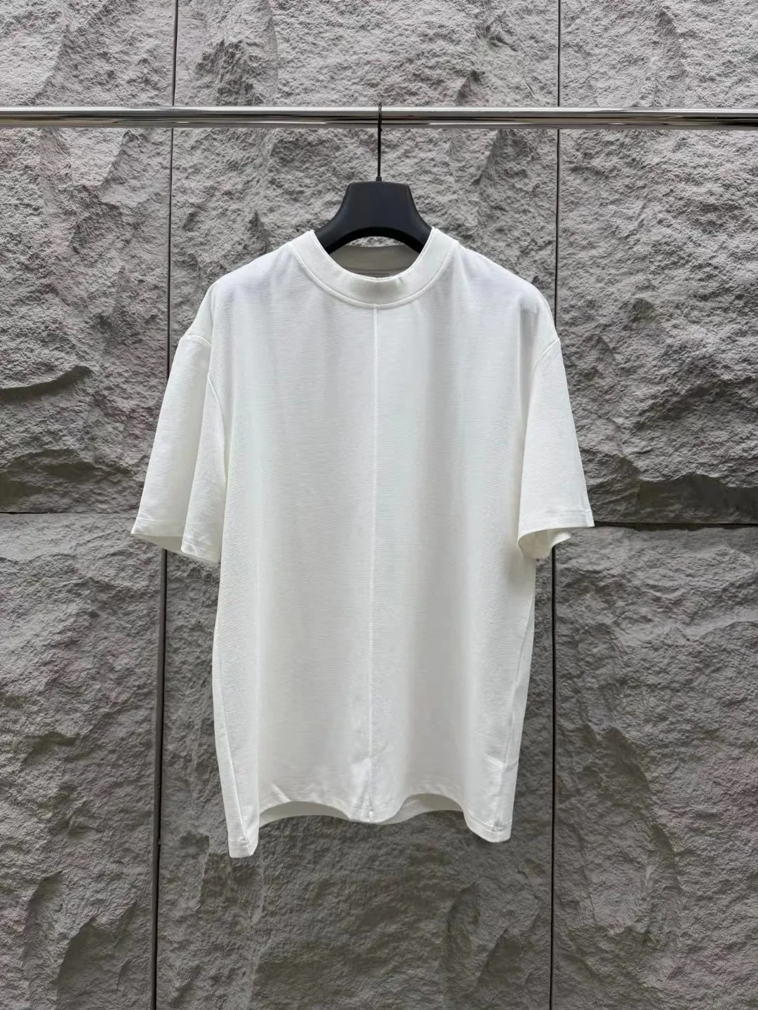 

Мужская футболка с круглым вырезом и короткими рукавами в итальянском стиле, однотонная, с двойным воротником, универсальная, модная, весенне-летняя.