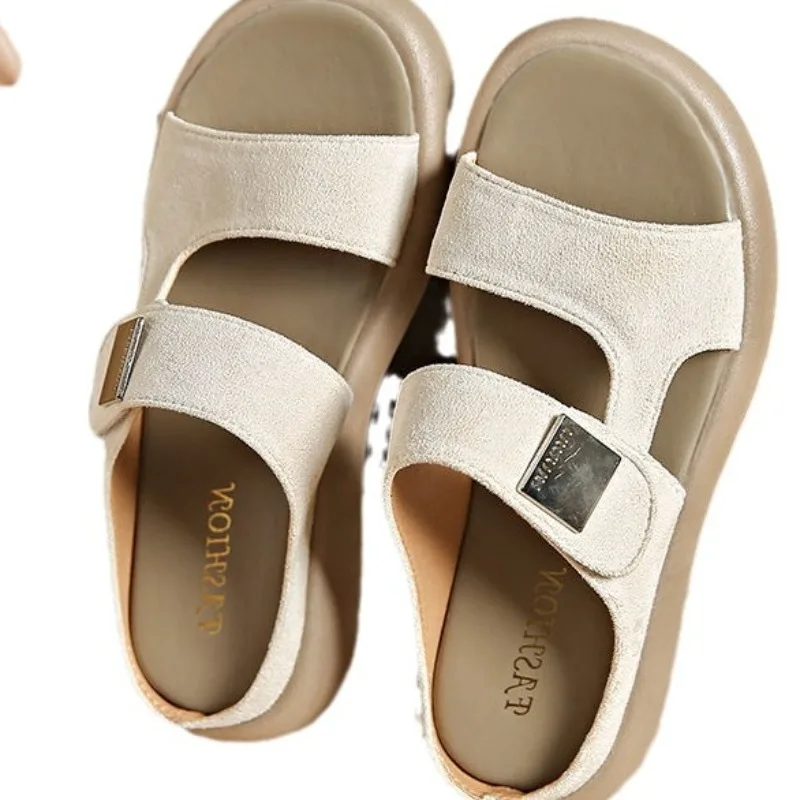 

2026 Women Elegant and Comfortable Flat Sandals Summer Woman Slippers Open Toe Platform Casual Shoes Comfort