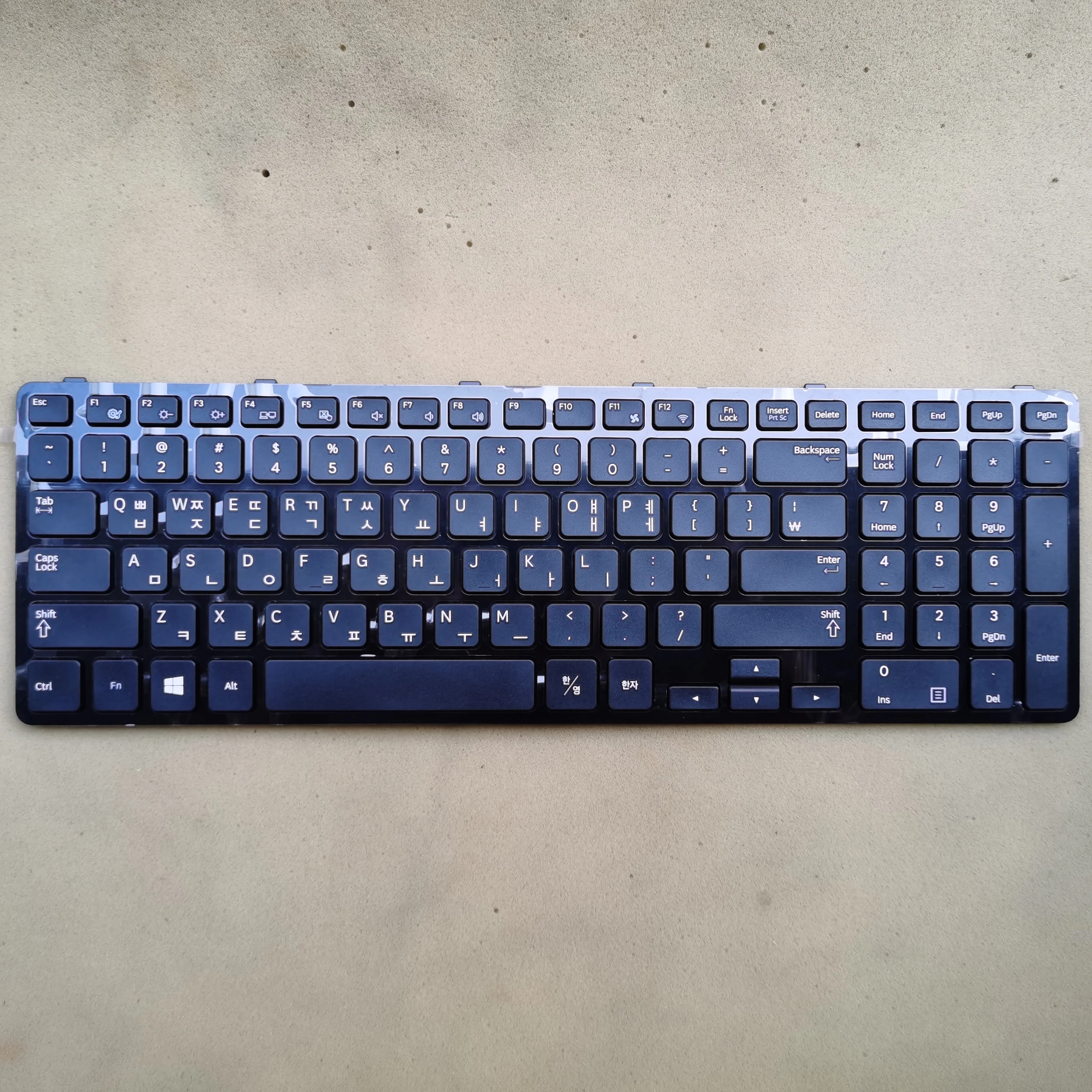 

Корейская/российская раскладка, новая клавиатура для ноутбука Samsung NP 350E7C 355E7C 365E7C