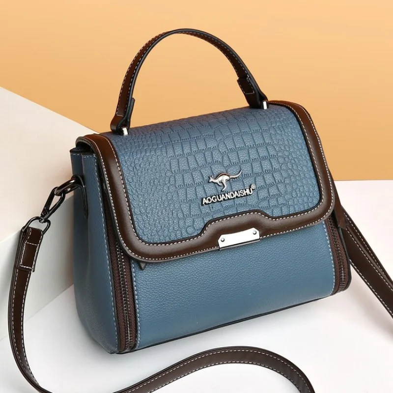 

Top-Tier Women's Handbag Made Of Cowhide Leather Boasting Trendy Austria Vintage Neat Spacious Daily Look