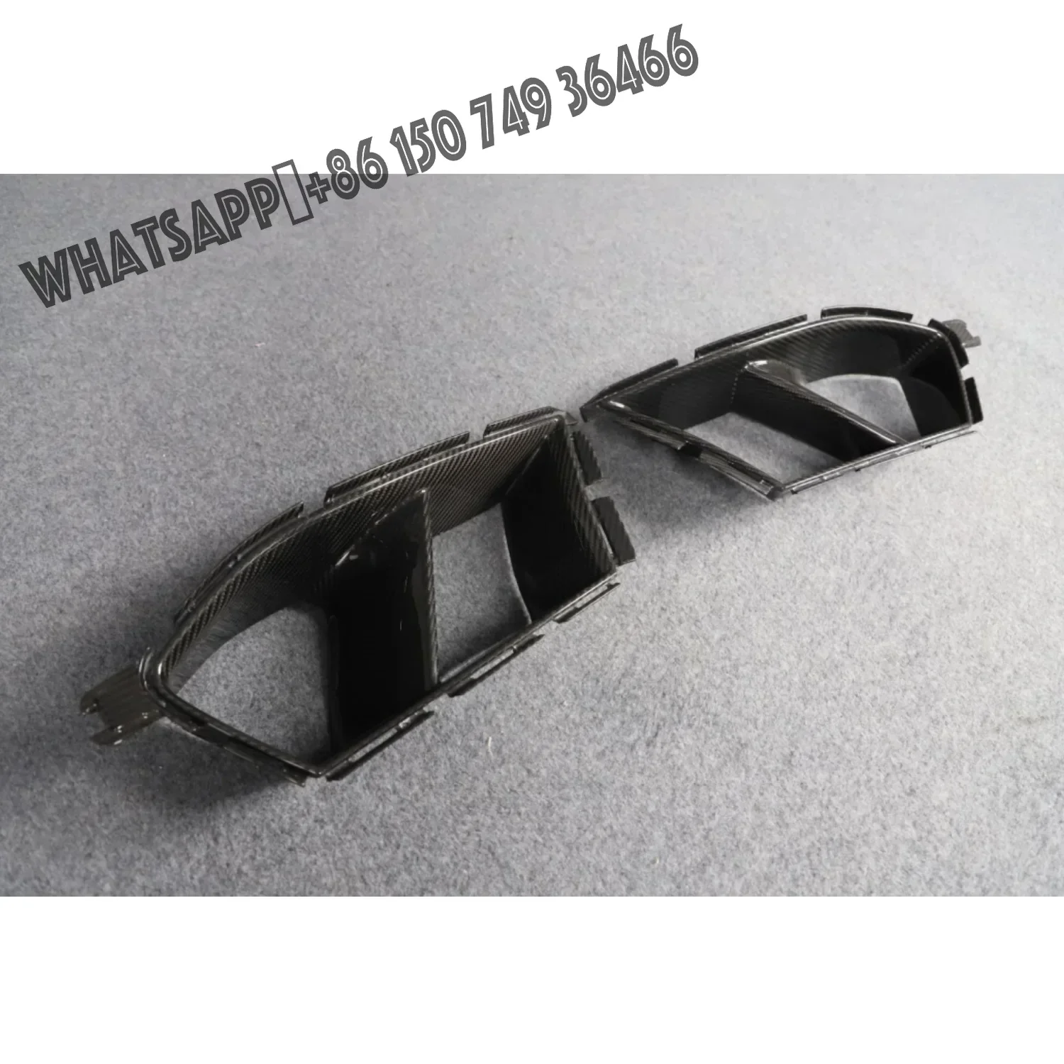High Quality Car Front Bumper Light Frame Decoration Suitable for BMW M3/M4 G80/G82 Dry Carbon Fiber Front Bumper Light Frame