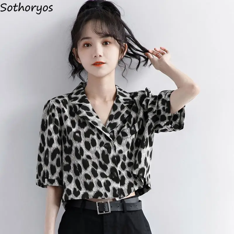 Crop Tops Shirts Women Vintage Leopard Print Temper Summer Casual Streetwear Notched Aesthetic Korean Style Classic Females Chic