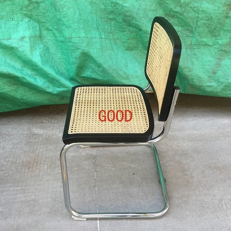 كرسي مكتب من الفولاذ المقاوم للصدأ من الروطان الشمالي