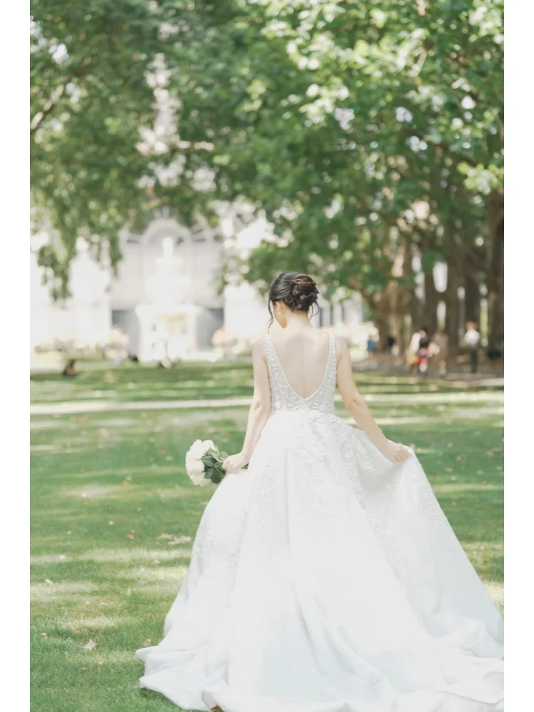 Customized 2026 New White Elegant Princess Wedding Dress Sleeveless Suspender Square Collar Satin Decal Vestido De Novia