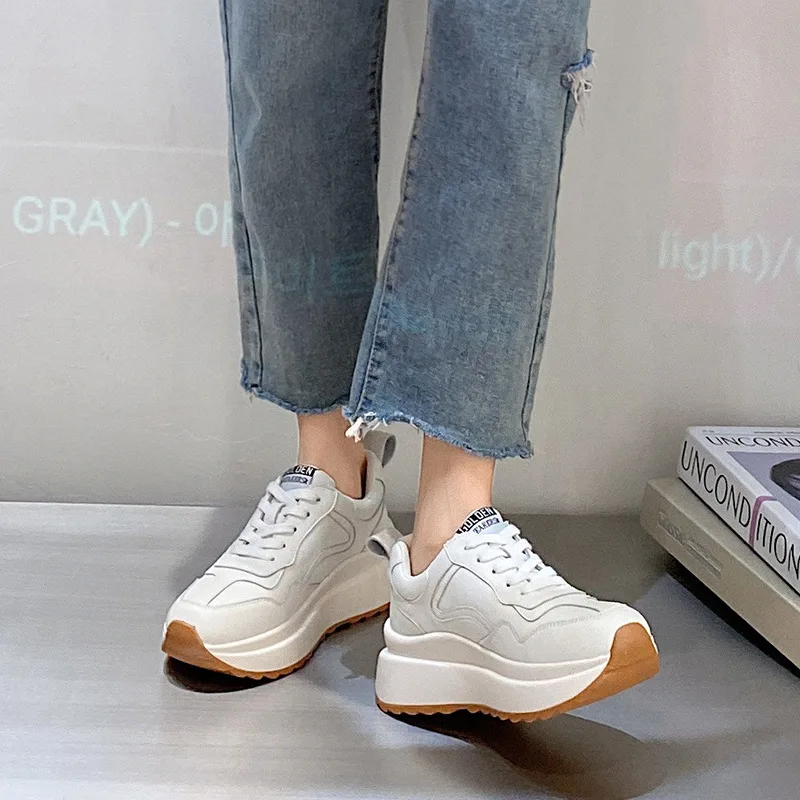 Cowhide Apricot Old Dad\'s Shoes for Women\'s Spring 2023 New Fashion Blast Street Leisure Sports Little White Shoes