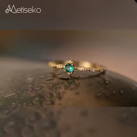 Metiseko Real S925 Sterling Silver Inlaid Emerald Color Cubic Zirconia Ring Fashion Light Luxury Waterproof for Women Party