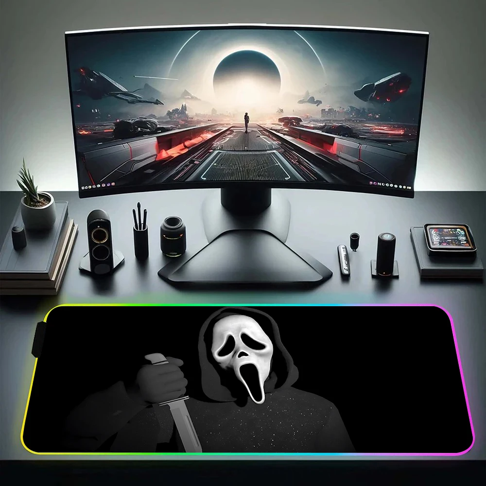 

Ghostface RGB Pc Gamer Keyboard Mouse Pad Mousepad LED Glowing Mouse Mats Rubber Gaming Computer Mausepad