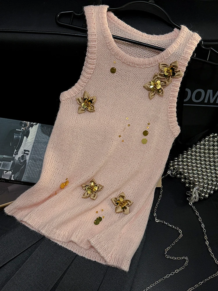 ชุดเสื้อกั๊กถักลายดอกไม้ทำมือ ฤดูใบไม้ผลิ 2025 พร้อมกระโปรงพลีทเอวสูง ชุดเซ็ตสองชิ้น แฟชั่นผู้หญิง ลายดอกไม้