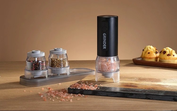 Multi Functional Electric Pepper Grinder Household Multi Seasoning Grinder Sea Salt Fast Card Grinder