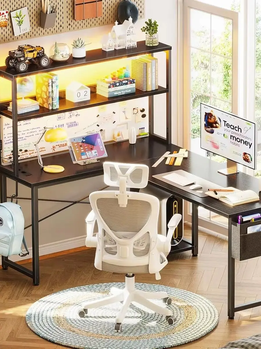 Coleshome Gaming Schreibtisch mit Steckdose & Stofftasche, Eckschreibtisch mit Stauraum, Reversibel, für Wohnzimmer & Gamer，135×100 cm, Schwarz