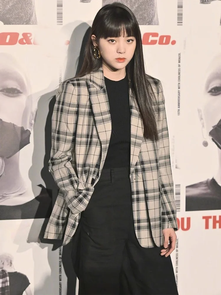 Spring 2025 Plaid Suit Women's Style Korean British Style Personality Small Western Clothes Poly Fabric Long Sleeve Slim Fit