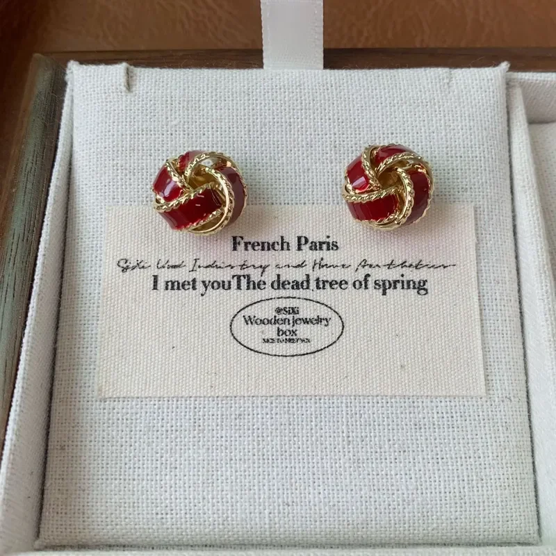 Retro burgundy oil dripping twisted flower stud earrings temperament white ball earrings light luxury daily versatile women's