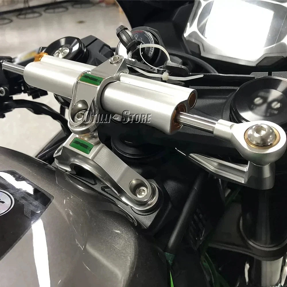 Zestaw stabilizatora i wspornika amortyzatora układu kierowniczego do Kawasaki Ninja ZX-6R ZX6R 2024 2025 ZX 6R