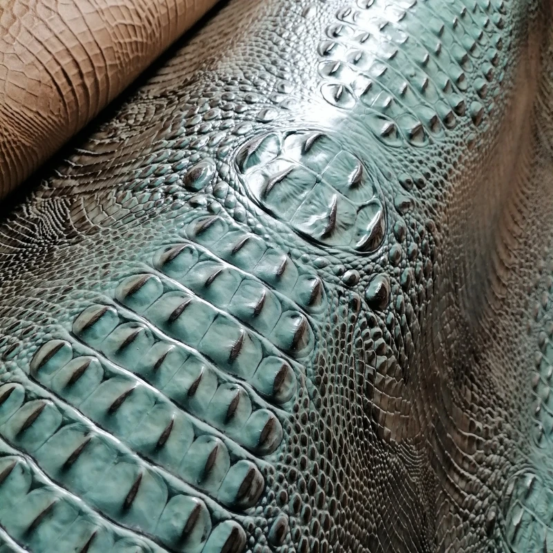 

1mm Two-Tone Crocodile Embossed Cowhide. Top-Grain Leather. Genuine Leather Material. Handmade DIY For Bags. Full-Sheet Cutting.