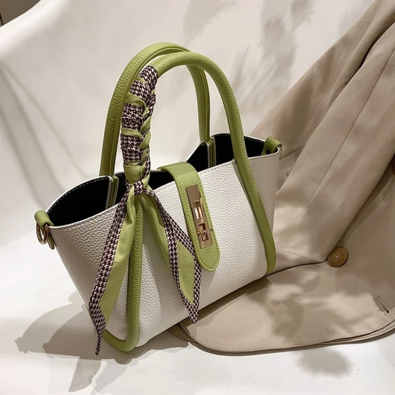 

Лето 2025 г., женская плетеная сумка через плечо из ротанга, маленькая элегантная сумка для пляжного пикника, повседневная сумка для покупок