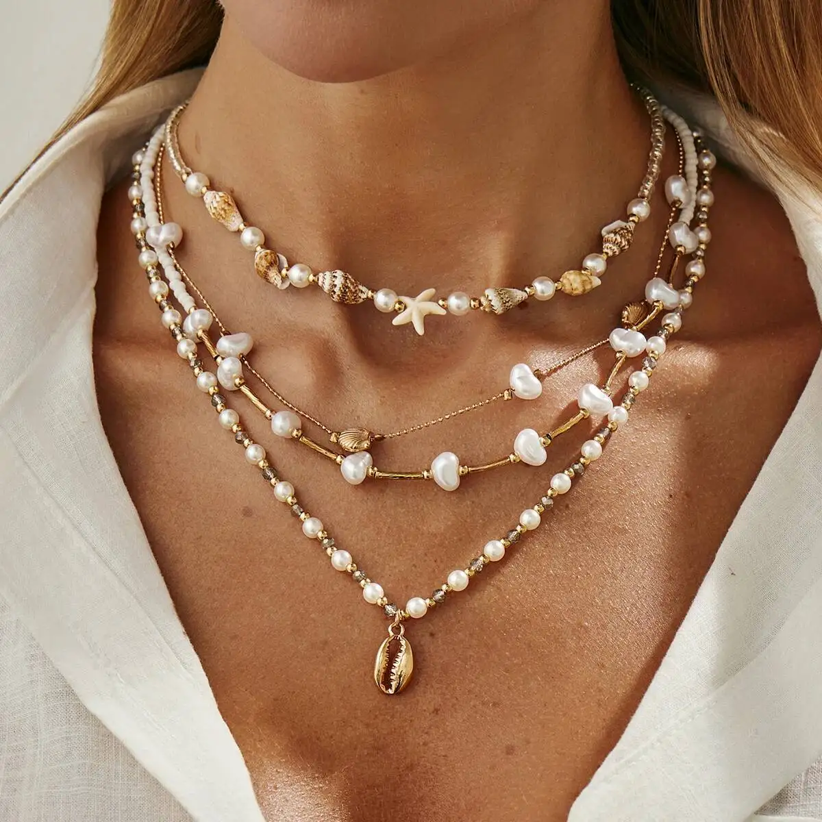 

Boho Imitation Pearl Starfish Scallop Pendant Necklace for Women Exquisite Creative Chain Daily Party Jewelry Accessory