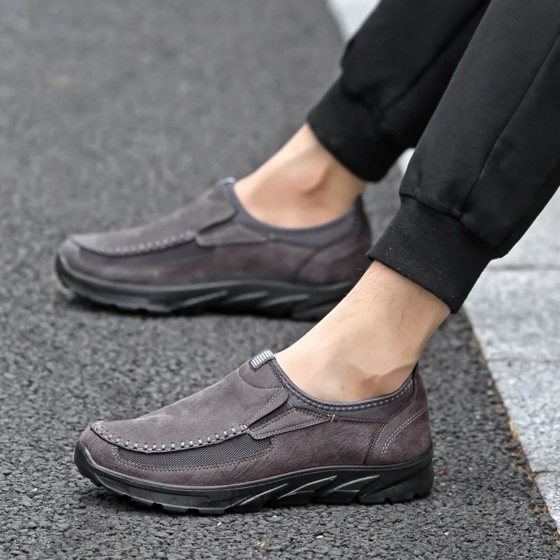 Large Size Men's Shoes Leather Splicing Designfashionable Thick Sole Loafers Male Breathable Comfortable Soft Sole Walking Shoes