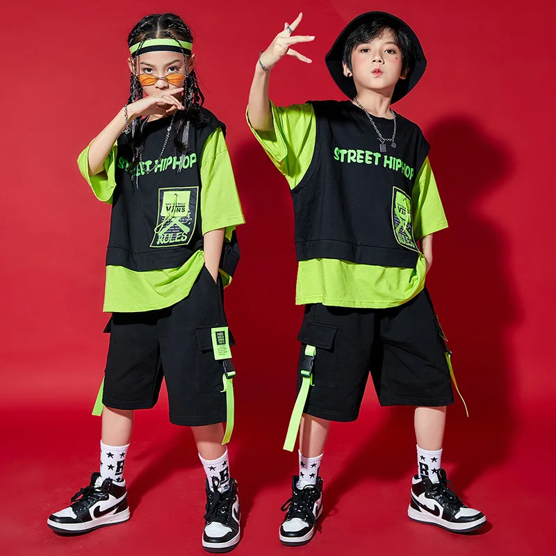 Dois coletes falsos verde fluorescente infantil, roupas de dança de rua, hip-hop da moda, solto, performance de meninos, verão