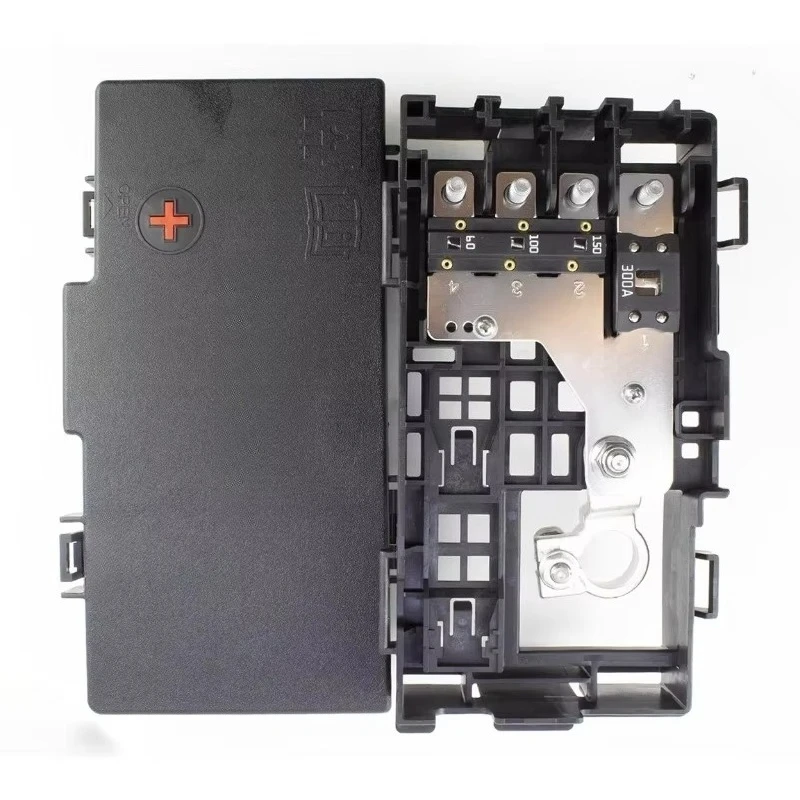 Brand New Genuine Battery Positive Fuse Box Cover 1pc for Changan CS75PLUS Second Third Generation 2023 2024