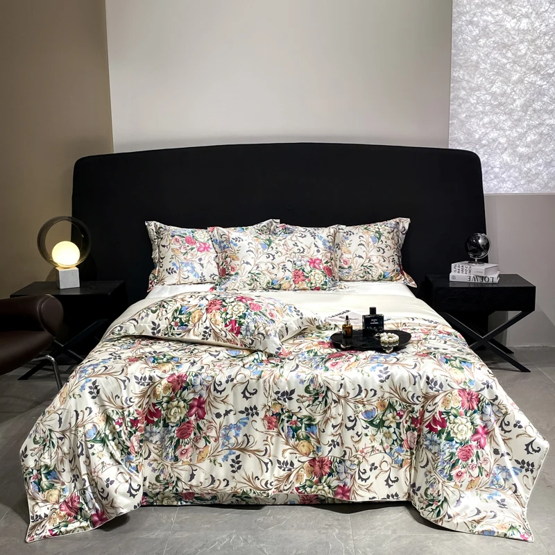 2025 new high-end luxury silky Sleeping naked digital printing washed silk style Bedding Set Duvet Cover Bed Sheet Pillowcases